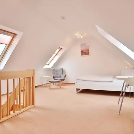 Apartment Haus Ostseeallee 60 *